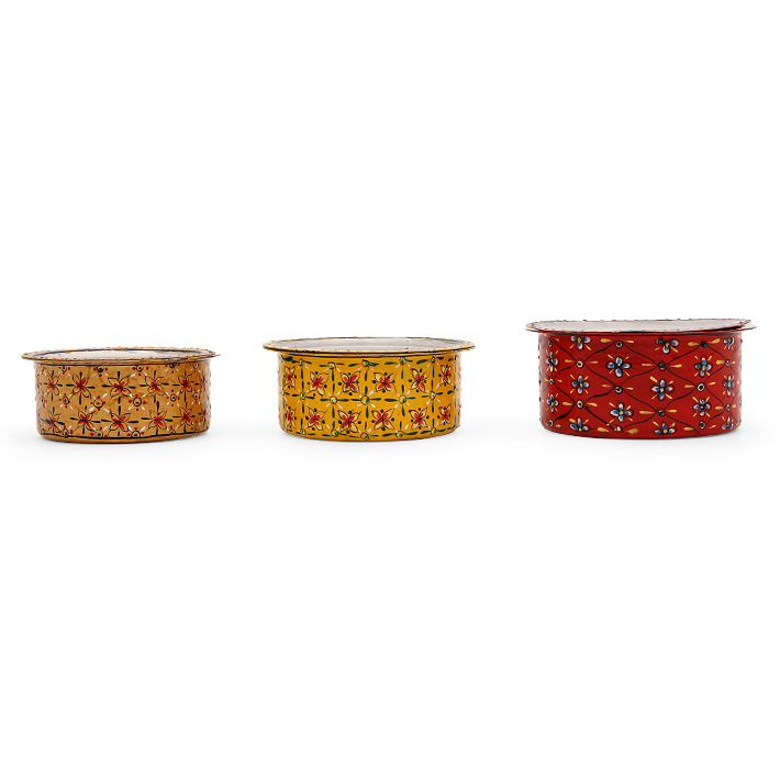 Serving Bowls set of 3 Containers with lids: Gold , Yellow, Red