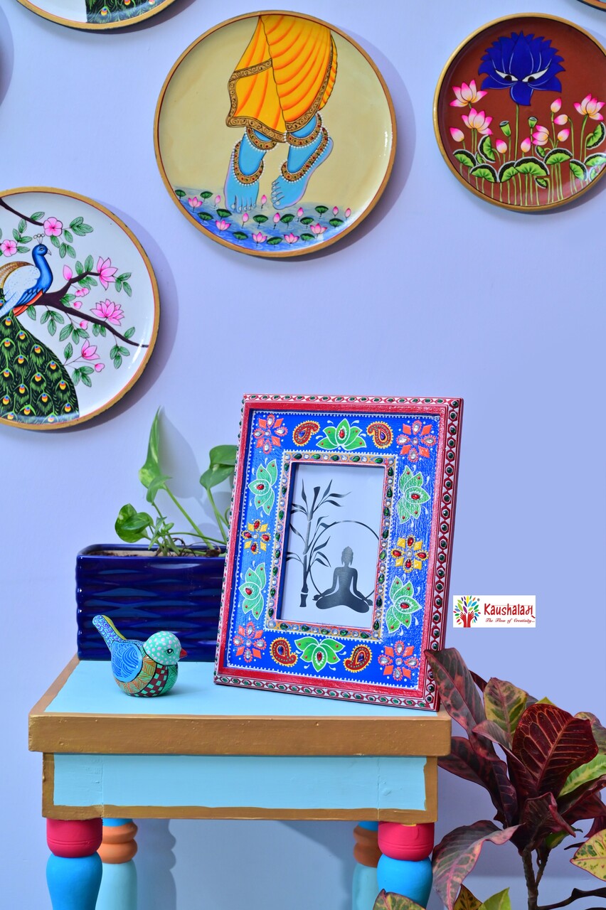 Hand Painted Photo Frame: Green Lotus