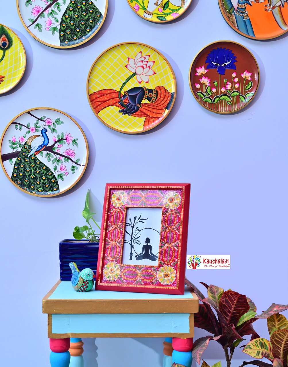 Hand Painted Photo Frame - Indian Bandhej,  Tie & Die Pattern