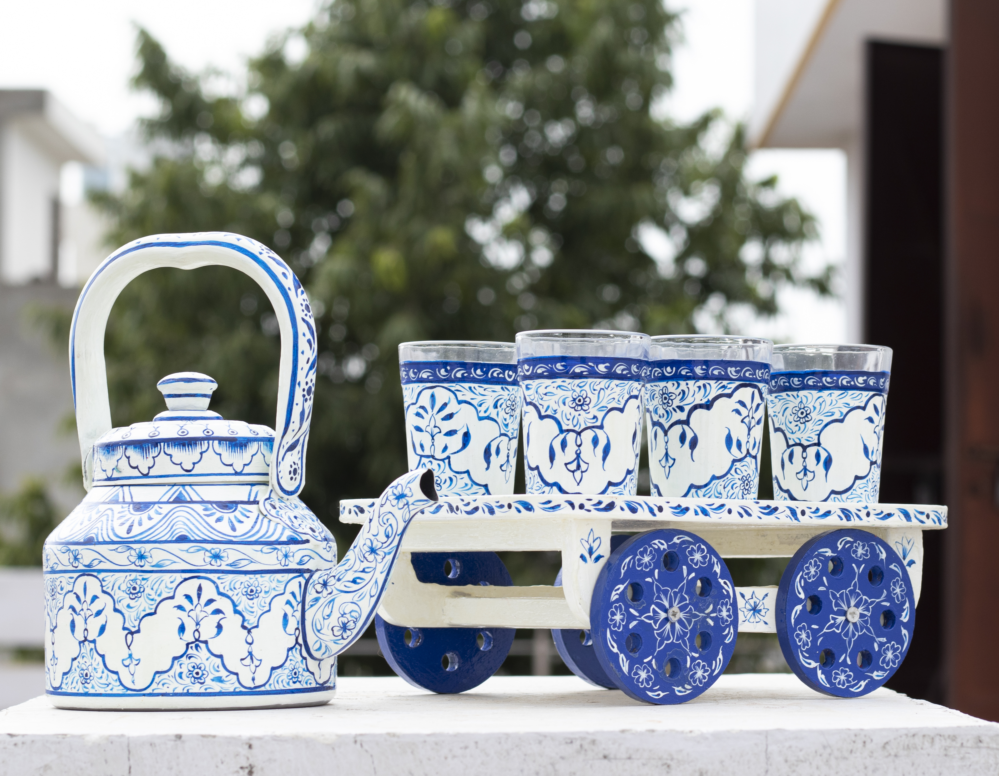 Hand painted Tea set with tea trolley -"Jaipur" Hand painted Tea set with tea trolley -"Jaipur"