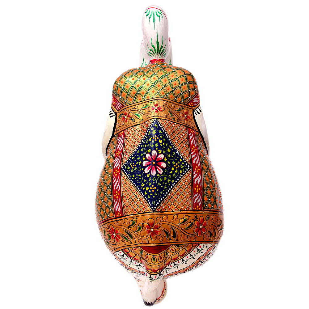 Hand Painted Elephant Couple: Majestic White Elephant Set