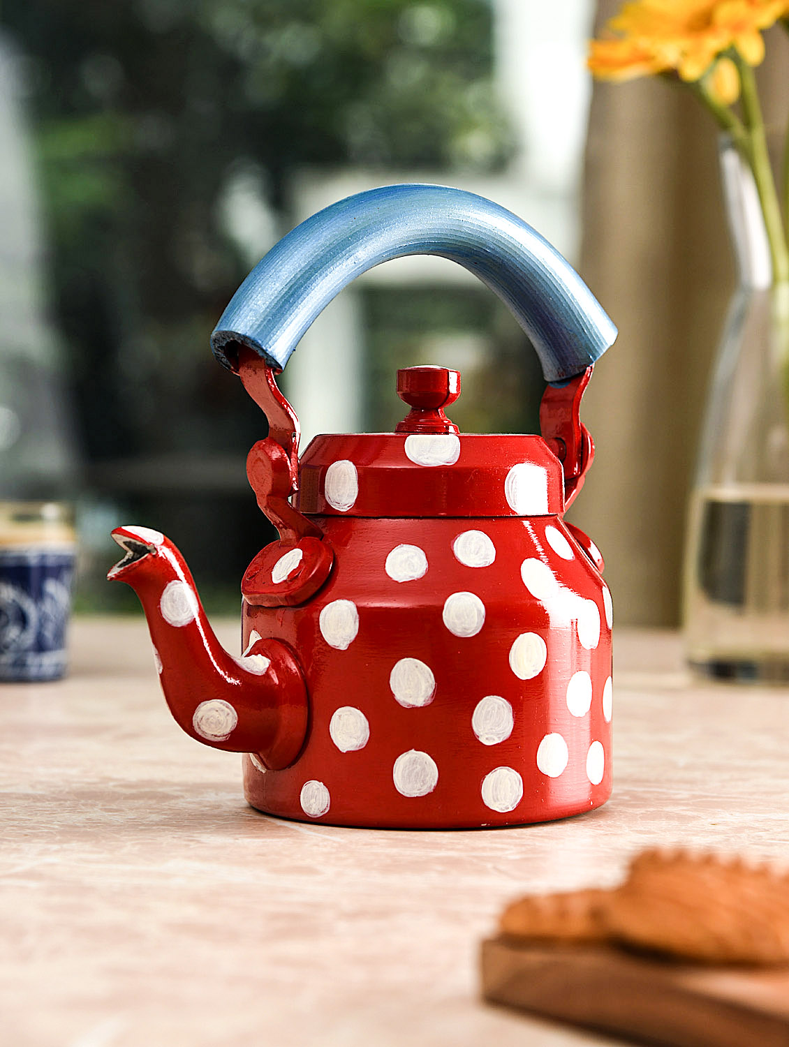 Charming Hand-Painted Teapot for Tea Lovers : POLKA DOTS