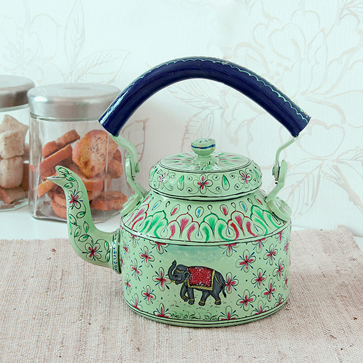 Hand-Painted Teapot: ELEPHANT Hand-Painted Teapot: ELEPHANT