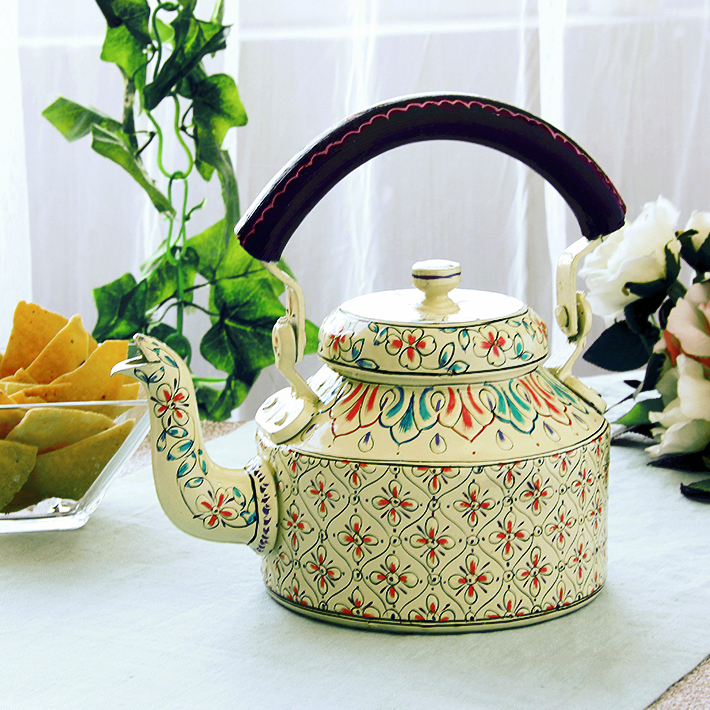 Hand-Painted Teapot: ELEGANCE