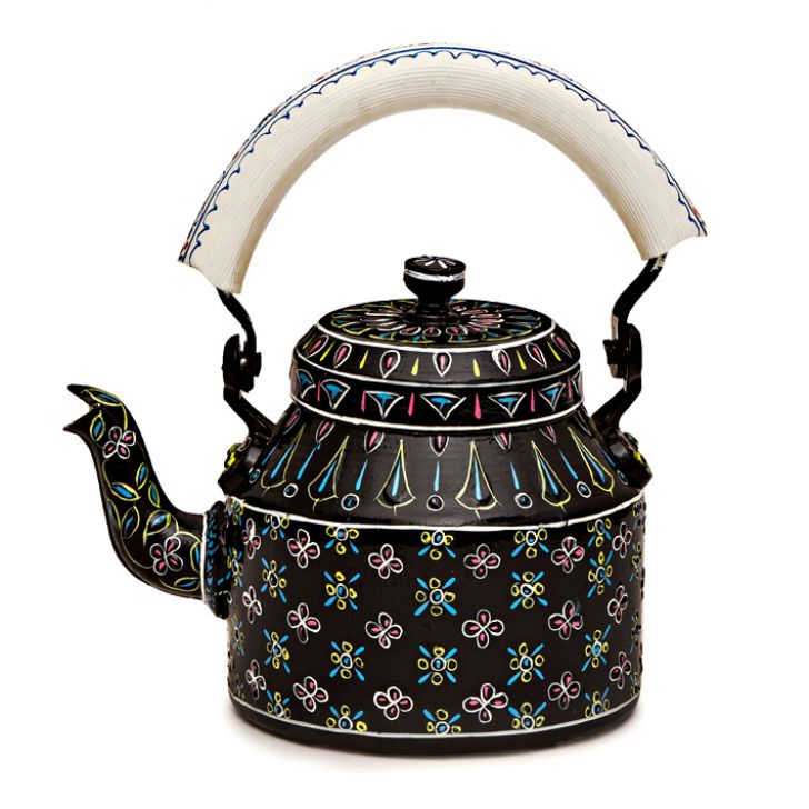 Hand-Painted Teapot : BLACK BEAUTY Hand-Painted Teapot : BLACK BEAUTY