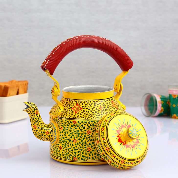 Hand-Painted Teapot : MUGHAL Hand-Painted Teapot : MUGHAL