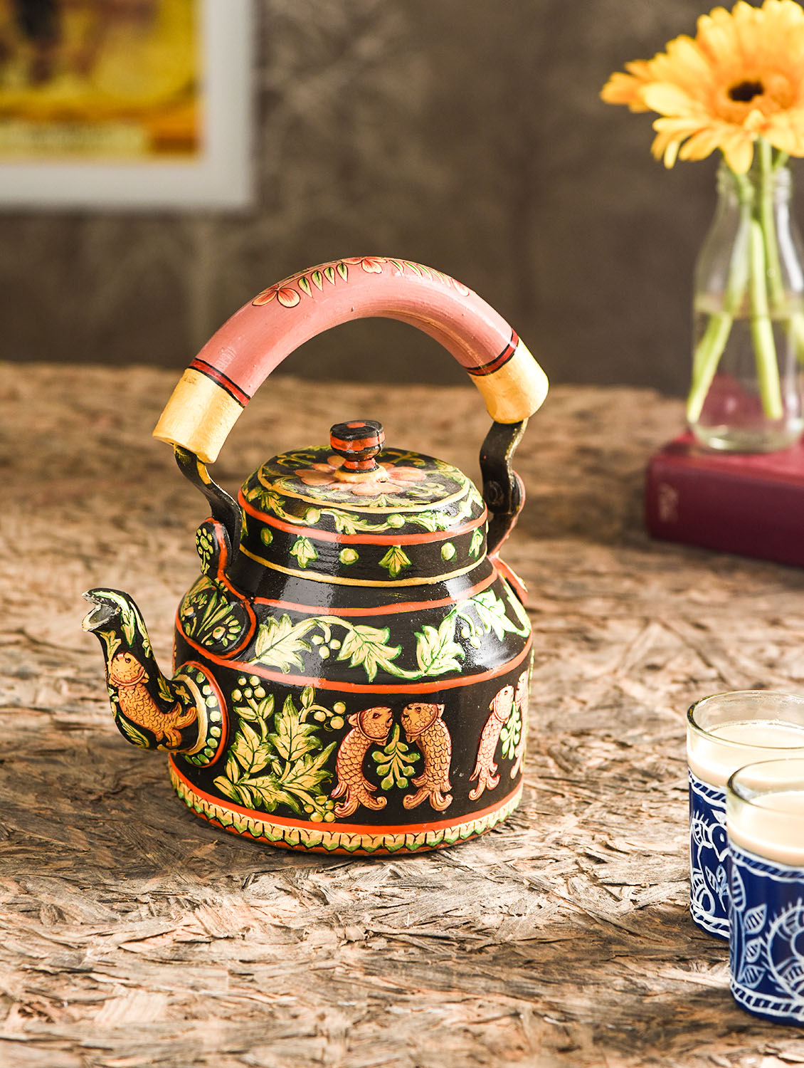 Hand-Painted Teapot : FISH MAGIC