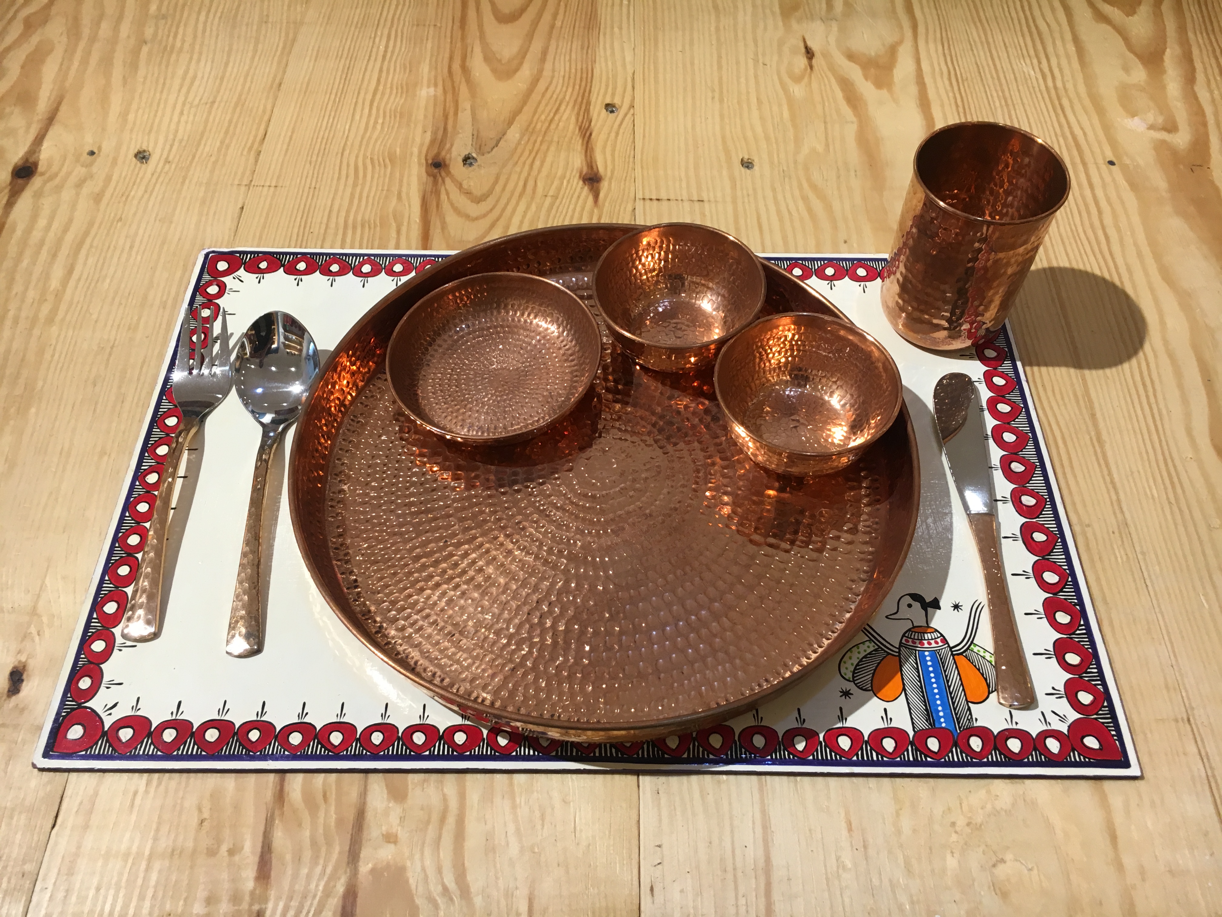 Hand-Painted Dinning Mats – Set of 6:Doll