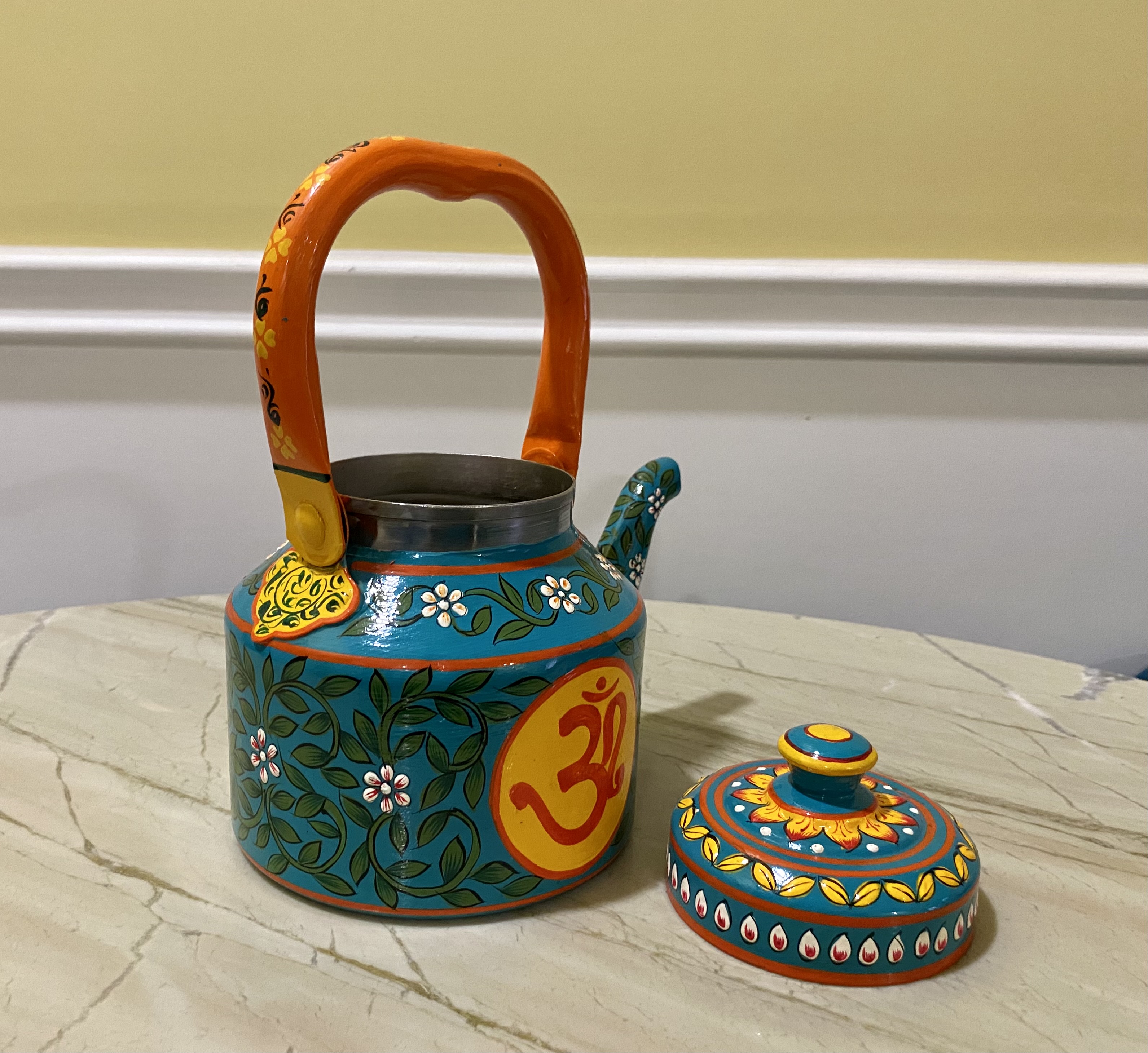 Elegant Hand-Painted Stainless Steel Tea Kettle with Indian Artwork: Om