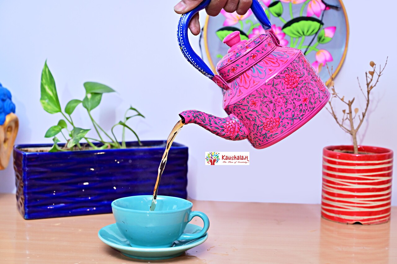Induction-Ready Hand-Painted Stainless Steel Tea Kettle – Artisan Craftsmanship in Indian Art