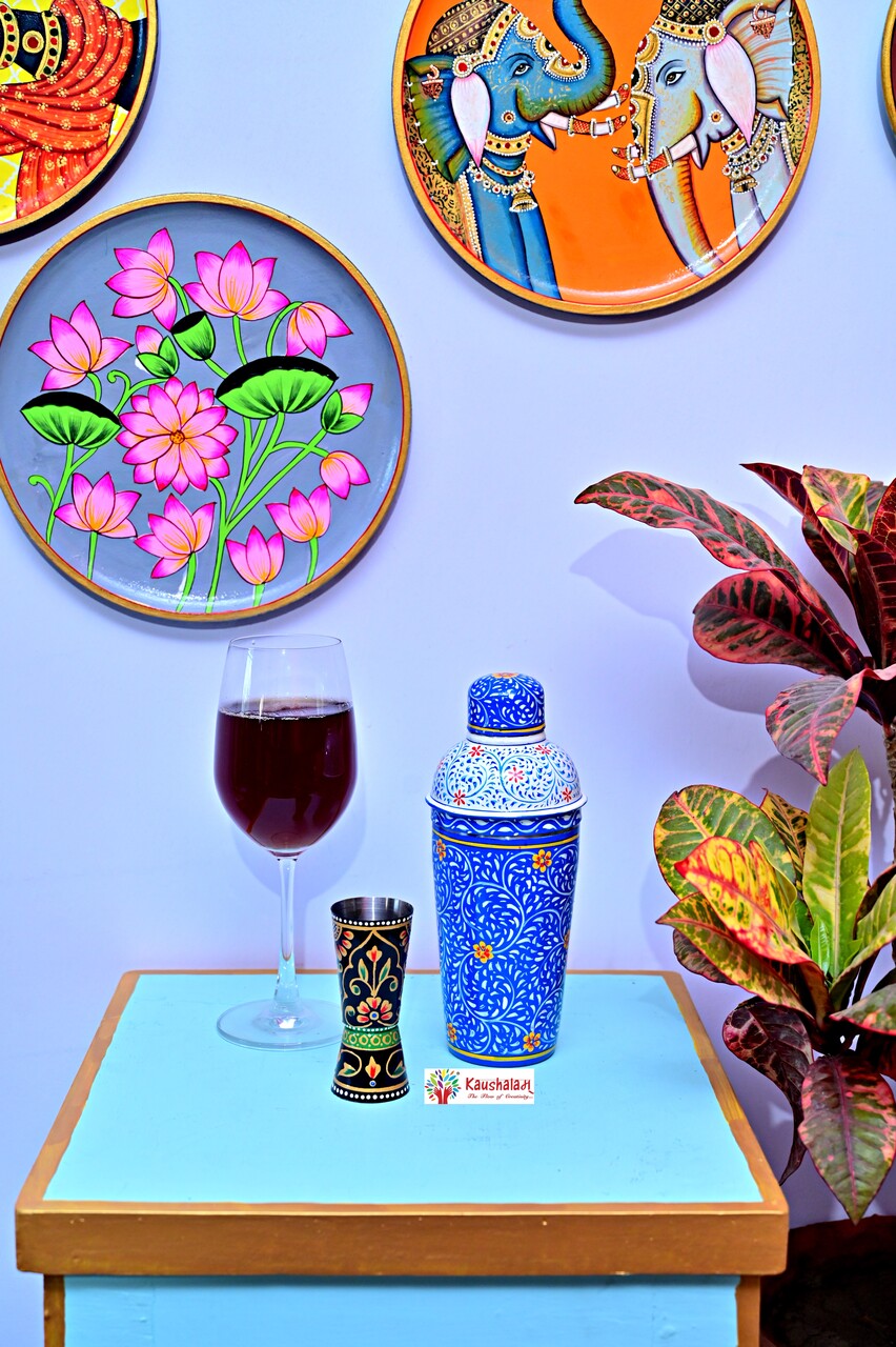 Hand Painted Jigger: Sprit Measure, Peg Measure: Black Magic