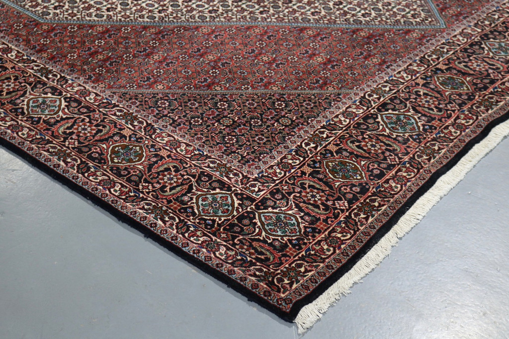 Fine Bidjar Persian Rug (Ref 189) 315x253cm