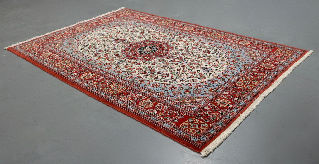 Qum Persian Rug (Ref 1288) 193x132cm