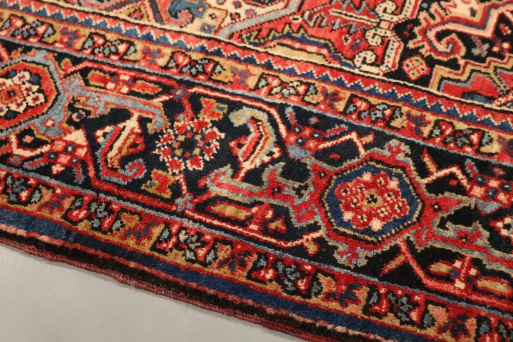 Heriz Fine Vintage Persian Rug (Ref 356) 372x291cm