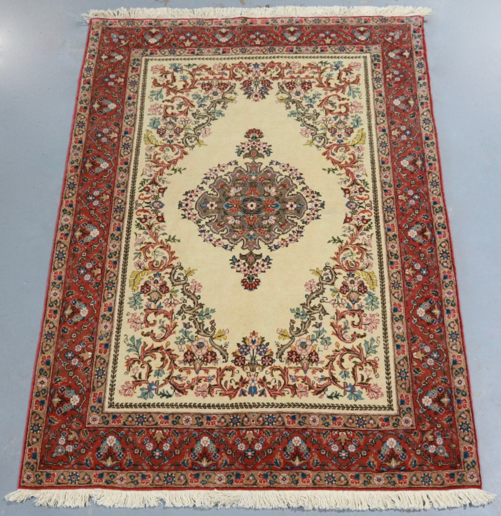 Qum Vintage Persian Rug (Ref 143) 205x140cm