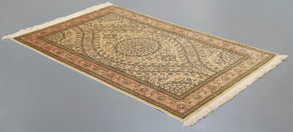 Pure Silk Qum Persian Rug (Ref 319) 157x97cm