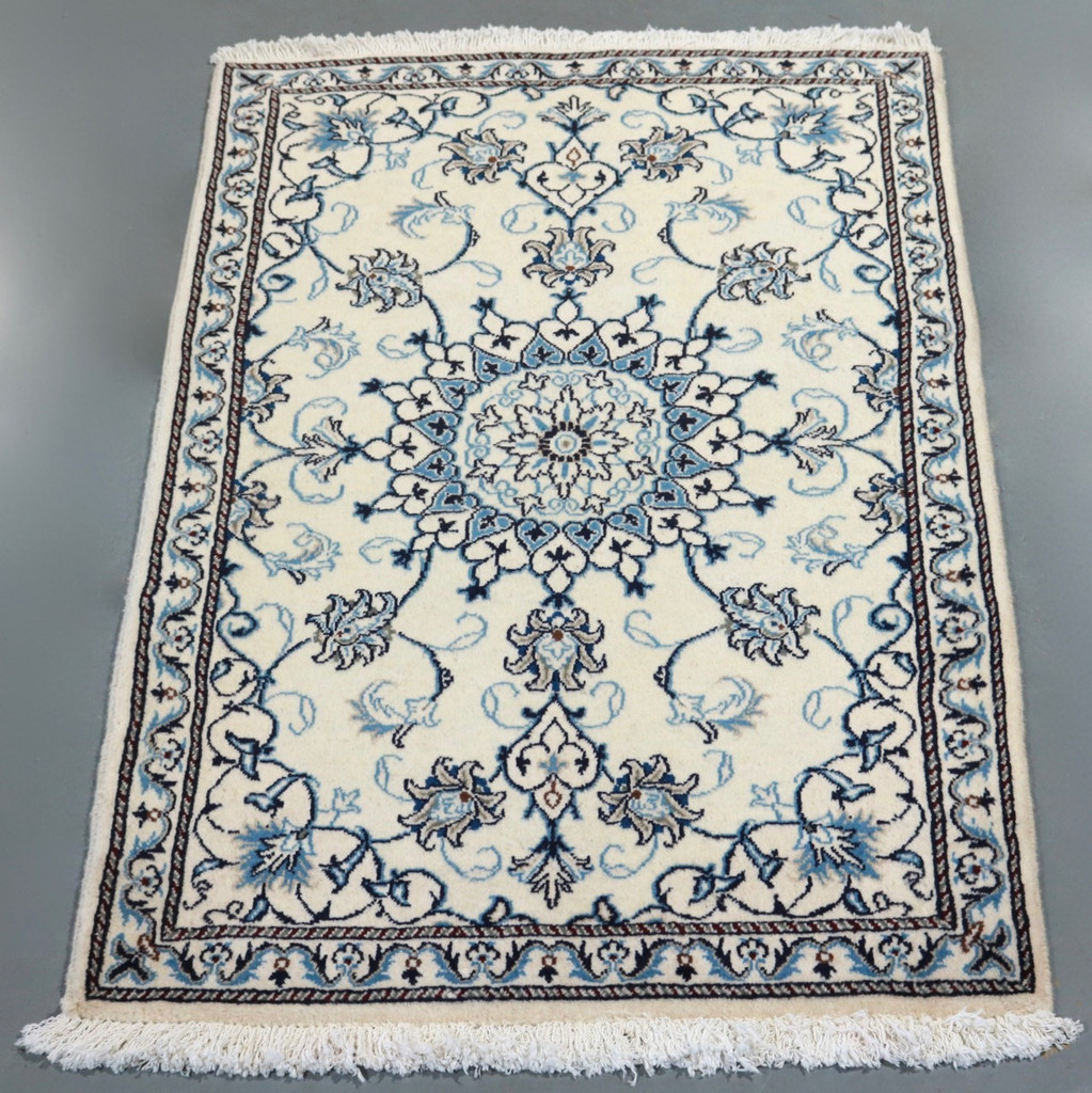 Nain Persian Rug (Ref 306) 140x90cm