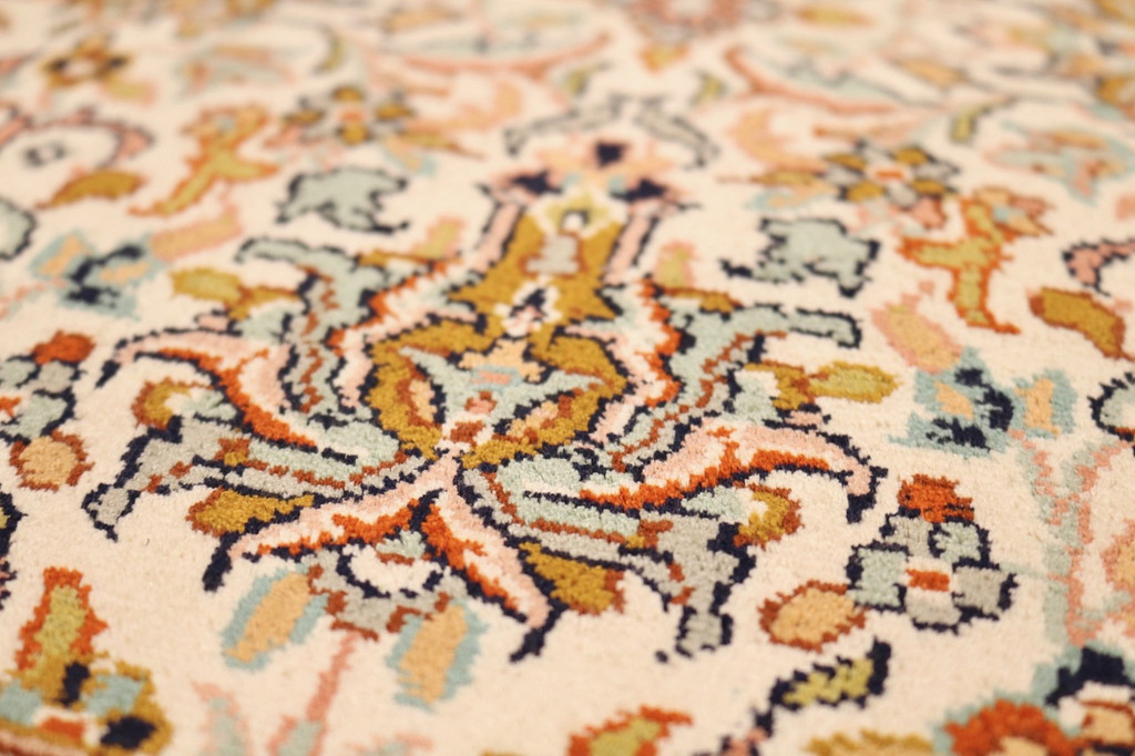 Kashmir Pure Silk Rug (Ref 2075) 179x120cm