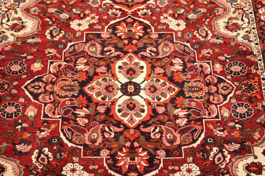 Bakhtiari Vintage Persian Village Rug (Ref 101) 290x205cm