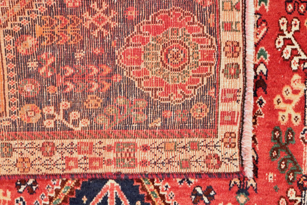 Shiraz Qashqai Persian Rug (Ref 125) 180x115cm