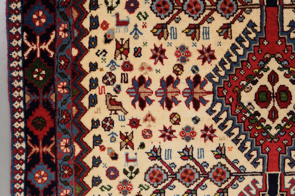 Yalameh Village Persian Rug (Ref 67) 154x112cm