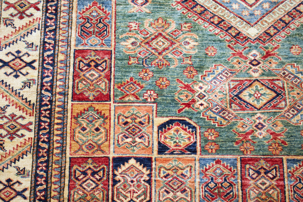 Kazak Farahan Vegetable Dye Rug (Ref 6) 223x168cm