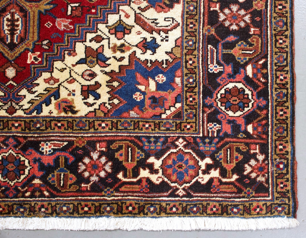 Heriz Vintage Persian Rug (Ref 25) 200x150cm