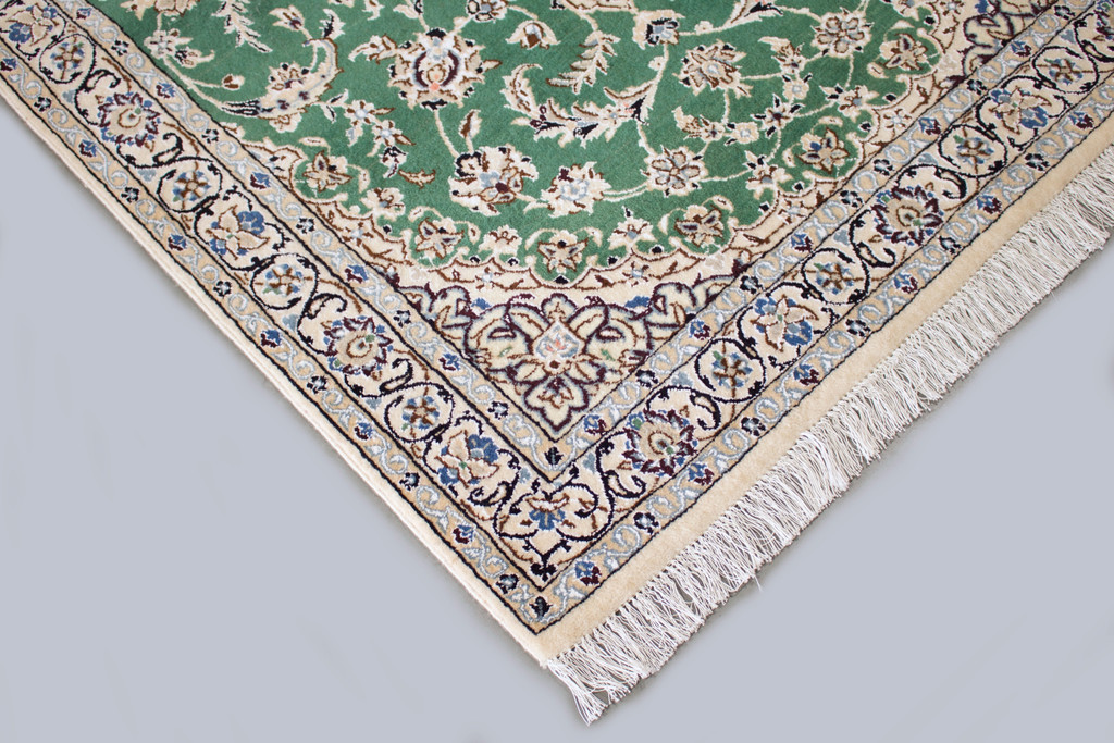 Nain Mint Green Persian Rug (Ref 163) 182x118cm