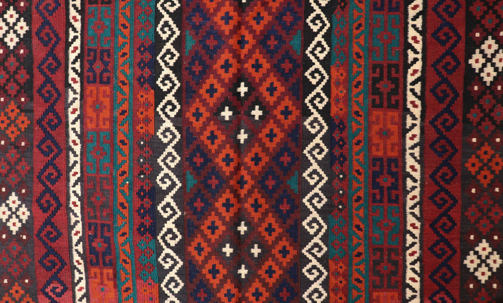 Kyber Mori Tribal Kilim (Ref 684) 268x136cm