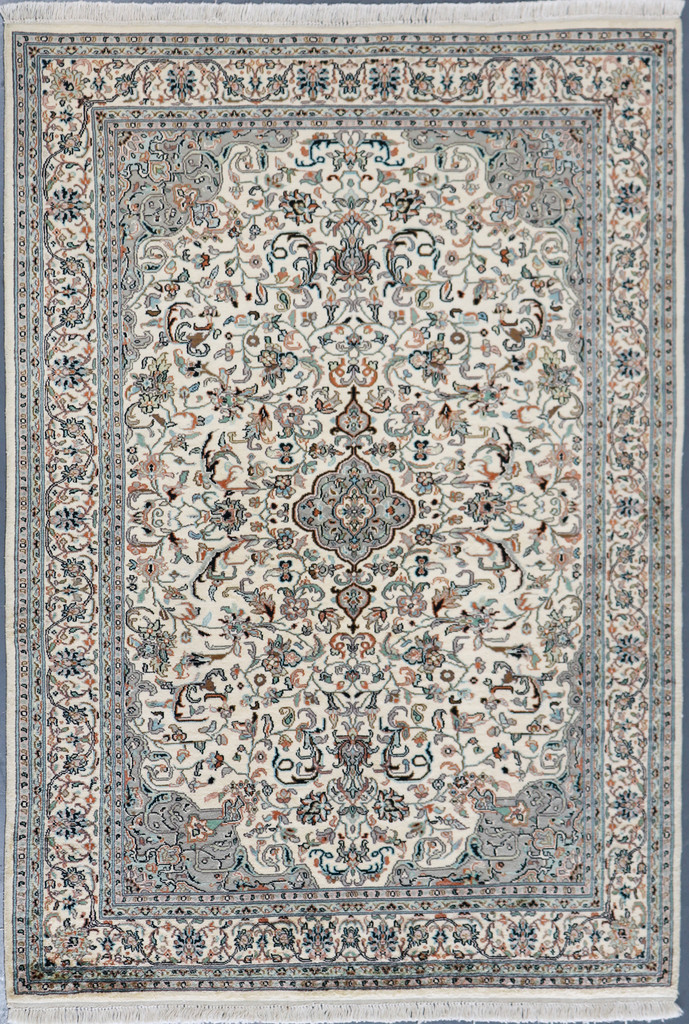 Kashmir Pure Silk Rug (Ref 462) 177x126cm