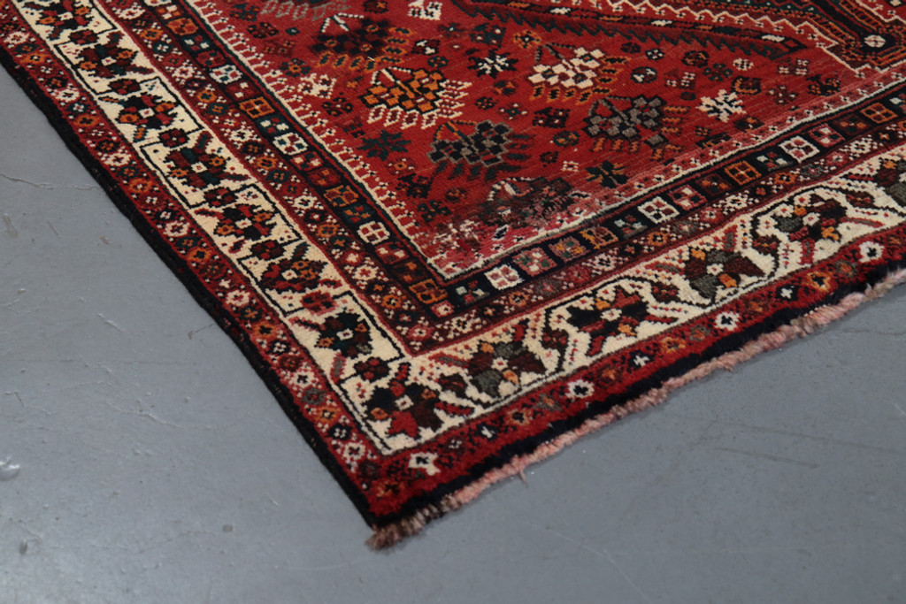 Shiraz Tribal Persian Rug (Ref 628) 200x155cm