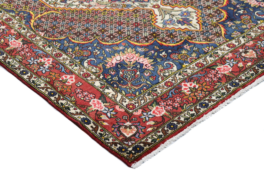 Bakhtiari Persian Village Rug (Ref 447) 250x170cm