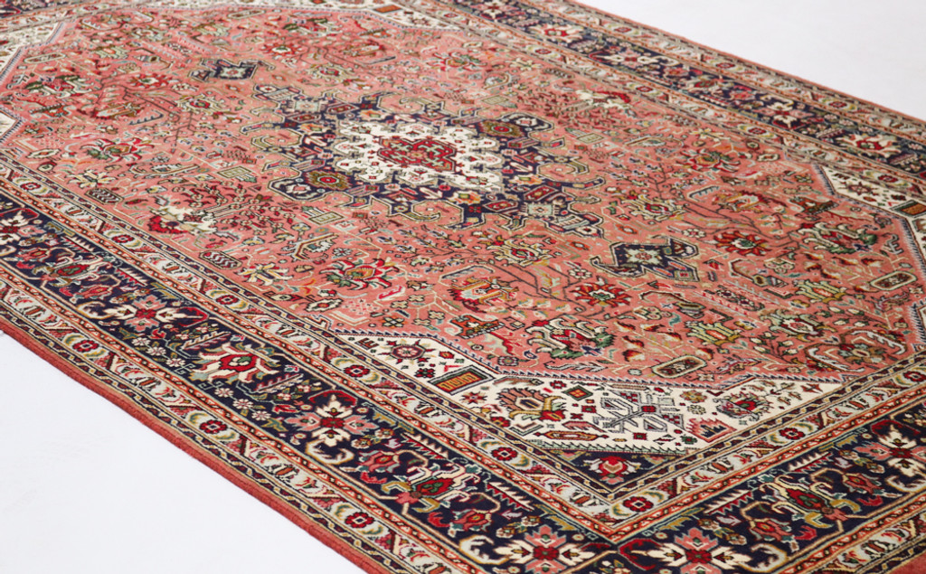 Tabriz  Vintage Persian Rug (Ref 100957) 305x202cm