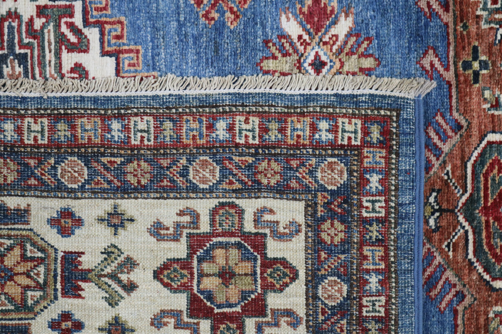 Kazak Ferehan Veg Dye Rug (Ref 4078) 238x173cm