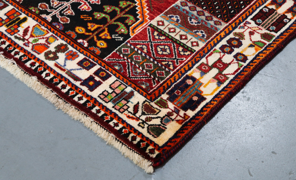 Shiraz Qashqai Persian Rug (Ref 311) 250x145cm Persian Rug Co.