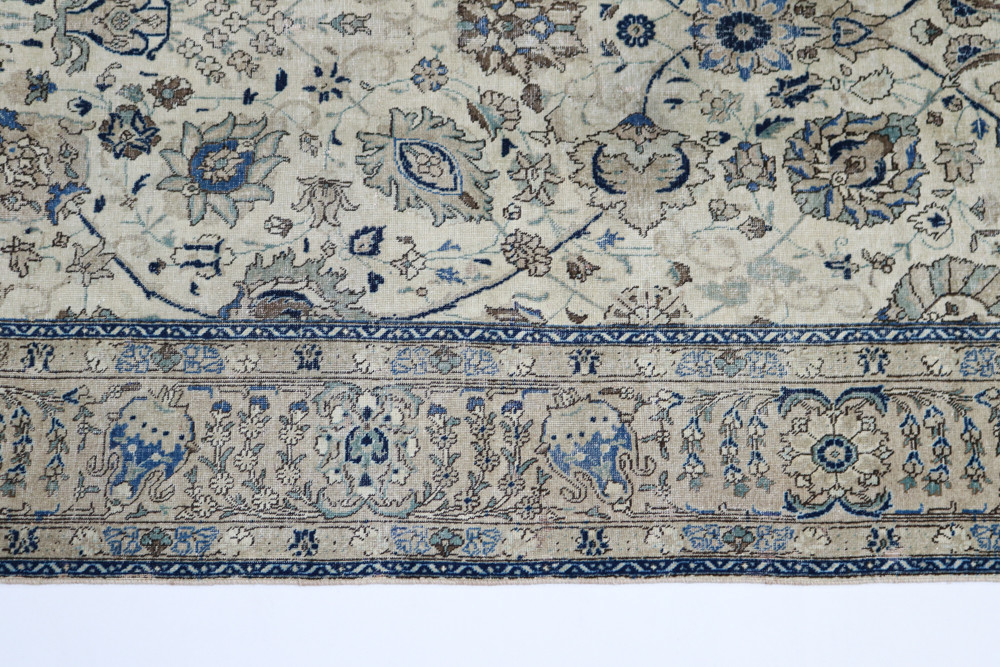 Kashan Vintage Zero Pile Persian Rug (Ref 100903) 395x295cm Persian Rug Co.