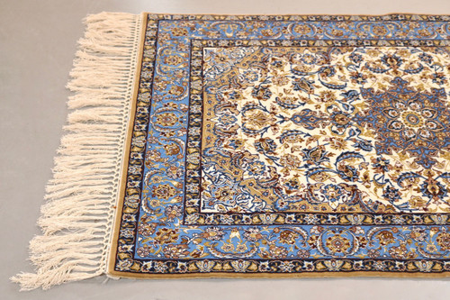 Isfahan Vintage Persian Rug (Ref 454) 161x107cm