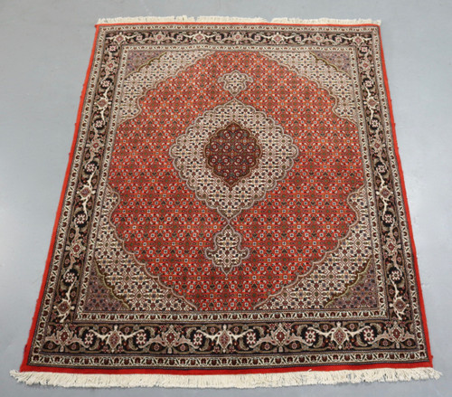 Mahi Tabriz Persian Rug (Ref 1034) 202x154cm