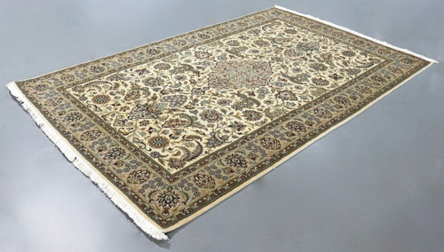 Lahore 16/16 Fine Rug (Ref 10125) 225x139cm