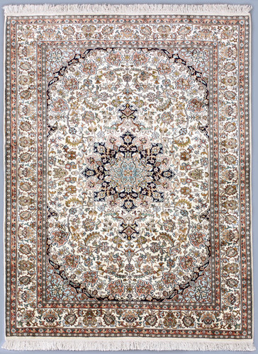 Kashmir Pure Silk Rug (Ref 3252) 184x128cm