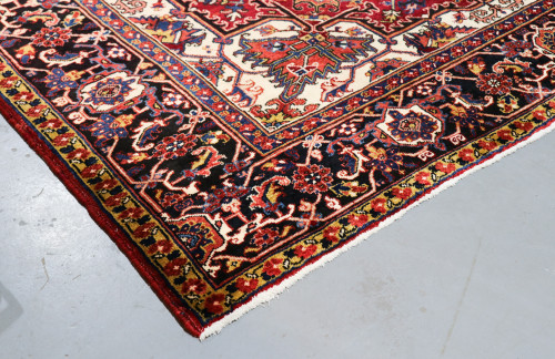Heriz Vintage Persian Rug (Ref 31) 310x235cm