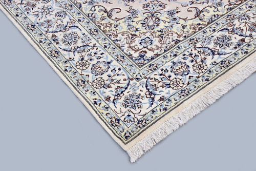 Nain Fine Wool & Silk Inlay 9la Persian Rug (Ref 11) 285x200cm