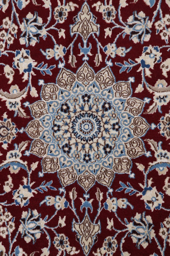 Nain Persian Rug (Ref 220) 180x105cm