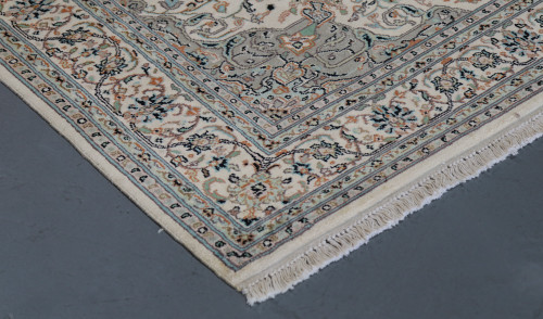 Kashmir Pure Silk Rug (Ref 462) 177x126cm