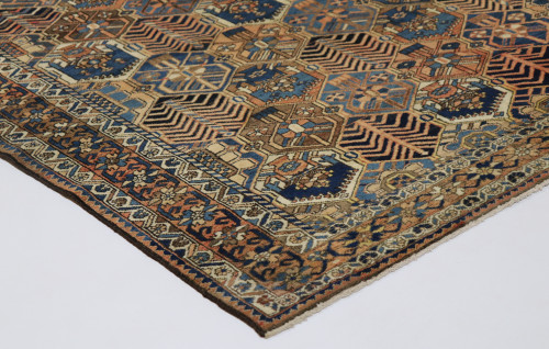 Bakhtiari Antique Persian Rug (Ref 115) 210x170cm