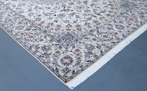 Nain Fine Wool and Silk Persian Rug 9L (Ref 709) 300x205cm