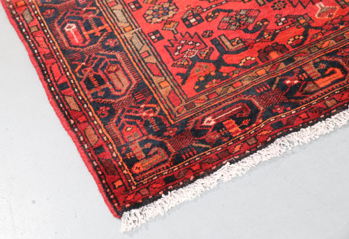 Hamadan Zenjan Fine Pictorial Persian Rug (Ref 473) 205x110cm