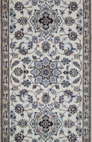 Nain Fine Persian Runner (Ref 924) 320x90cm