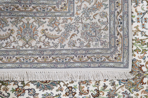 Kashmir Classic Pure Silk Rug (Ref 2007) 293x204cm