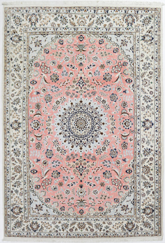 Nain  Persian Rug (Ref 124) 295x200cm